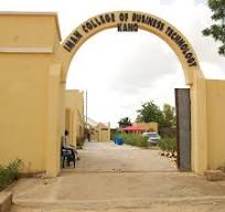 Iman Secondary School logo